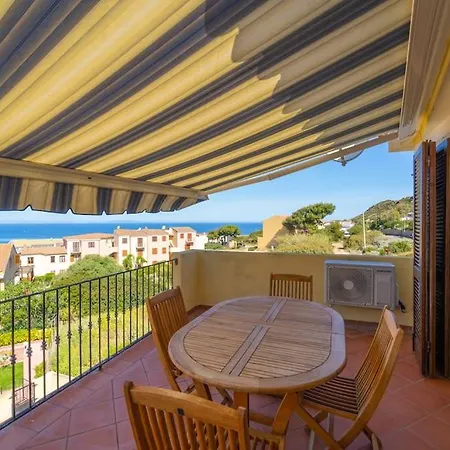 Casa Con Balcone Vicino Al Mare شقة